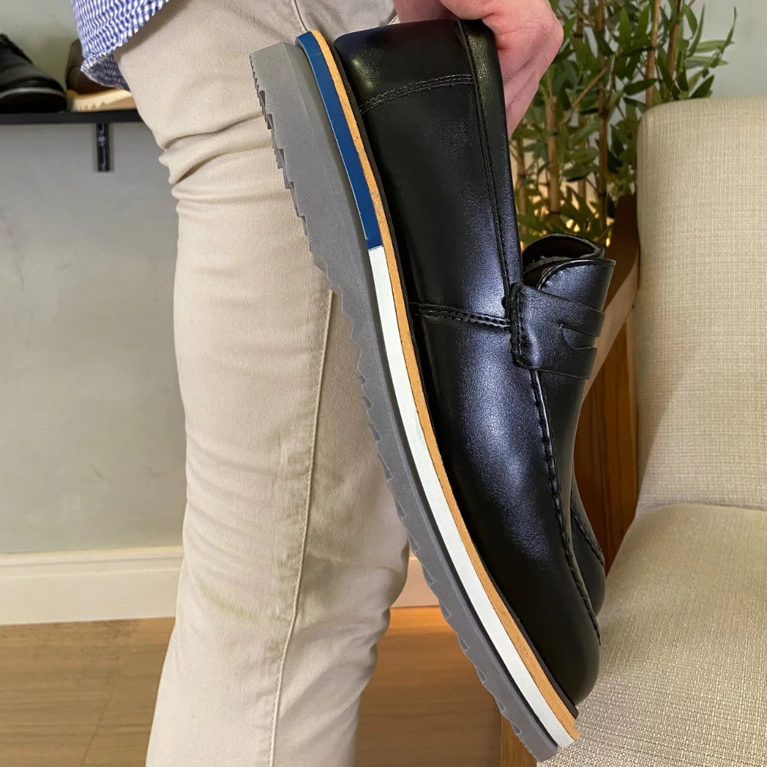 Sapato Loafer Masculino Tratorado Harold Preto