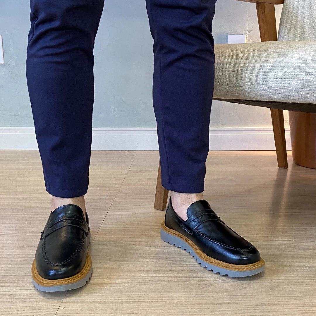 Sapato Loafer Masculino Tratorado Louis Preto