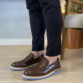 Sapato Loafer Masculino Tratorado Harold Café