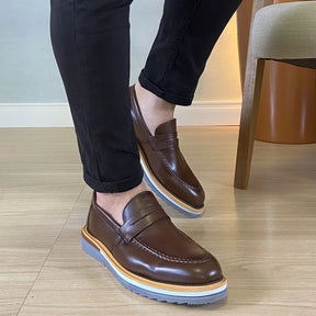 Sapato Loafer Masculino Tratorado Harold Café