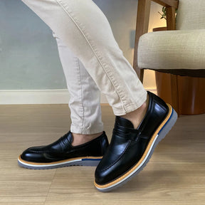 Sapato Loafer Masculino Tratorado Harold Preto