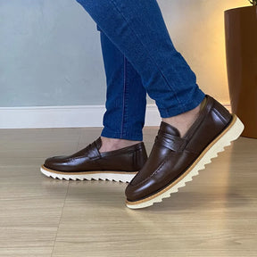 Sapato Loafer Masculino Tratorado Martin Café