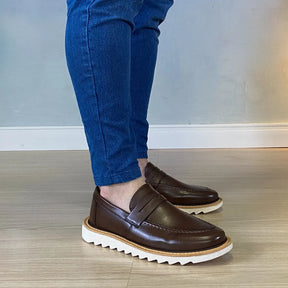 Sapato Loafer Masculino Tratorado Martin Café