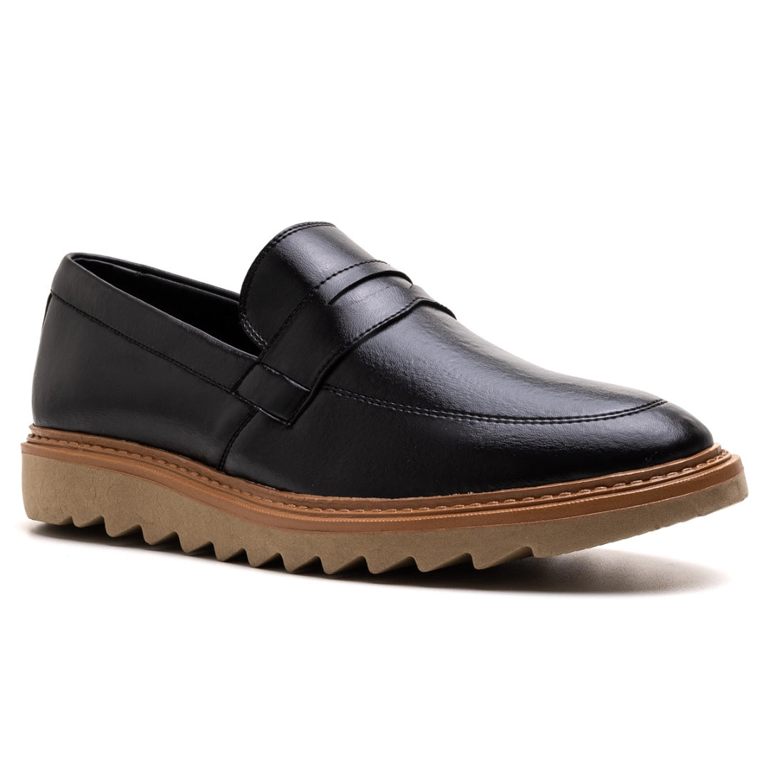 Sapato Loafer Masculino Tratorado Roger Preto