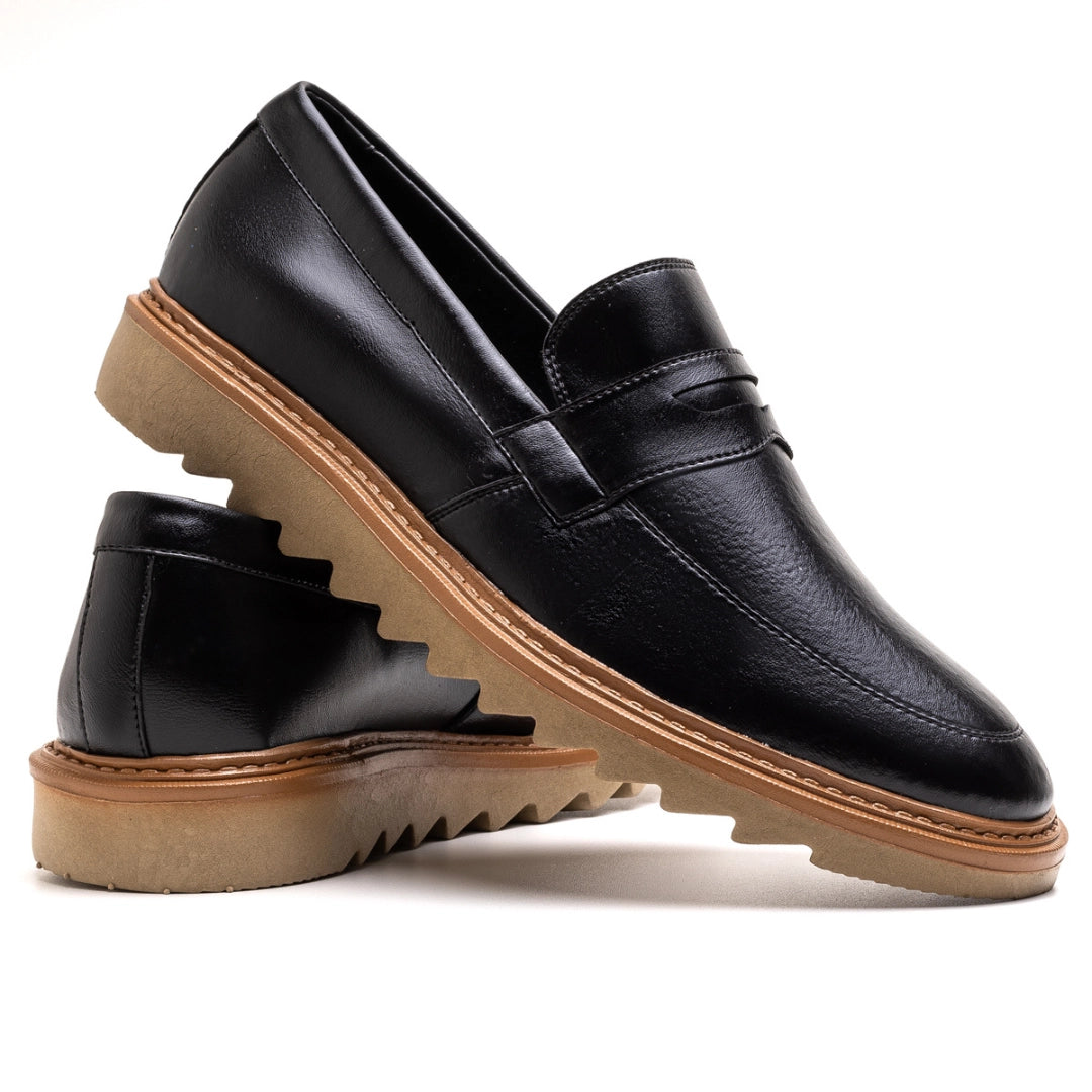Sapato Loafer Masculino Tratorado Roger Preto