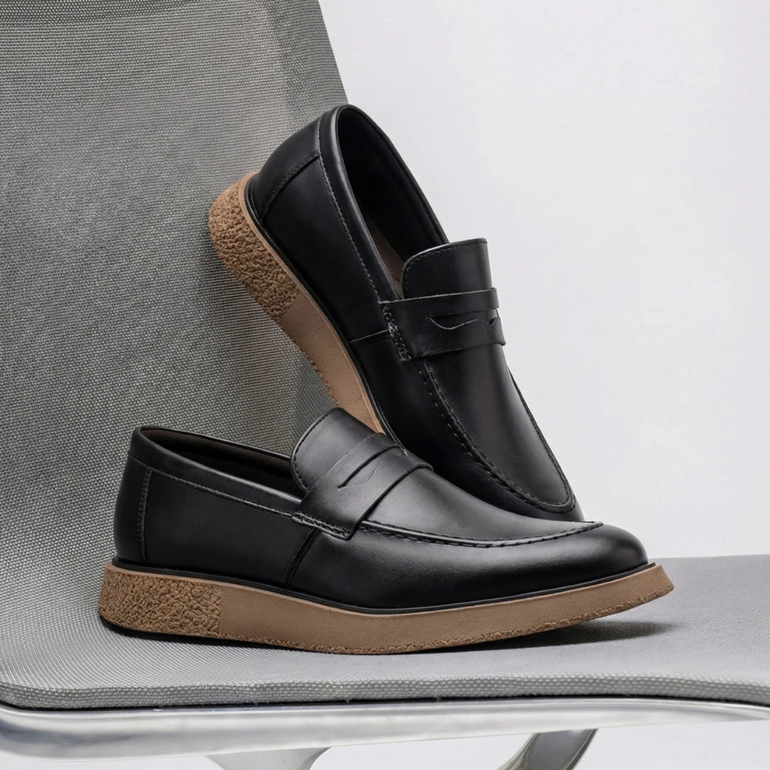 Sapato loafer masculino preto robusto com solado New Crepe